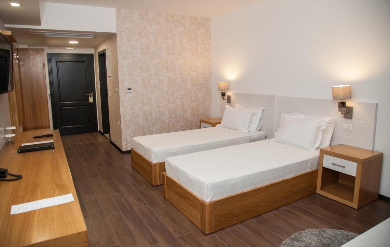 Hotel Sky Gevgelija Buitenkant foto